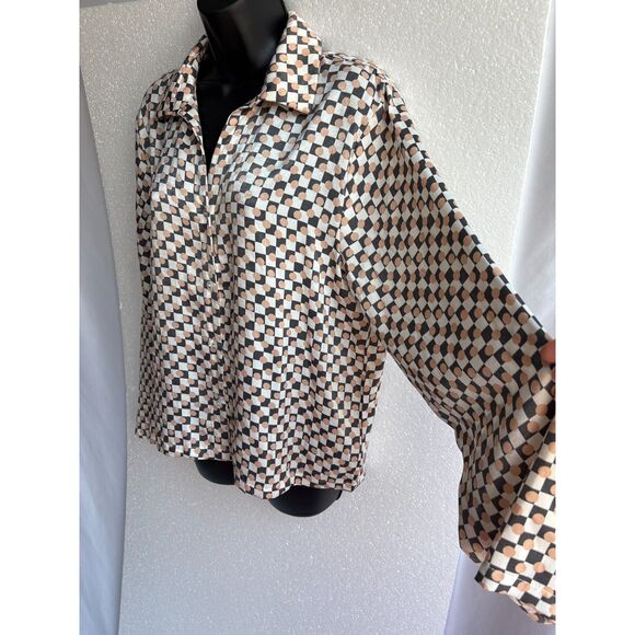 Splendid Button Down Shirt NWT Size M Career Office Professional Checkered - Picture 4 of 9